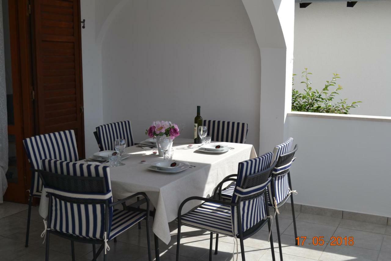 Holiday Apartments Lucic - Feels Like Home, Away From Home Ražanj Екстериор снимка
