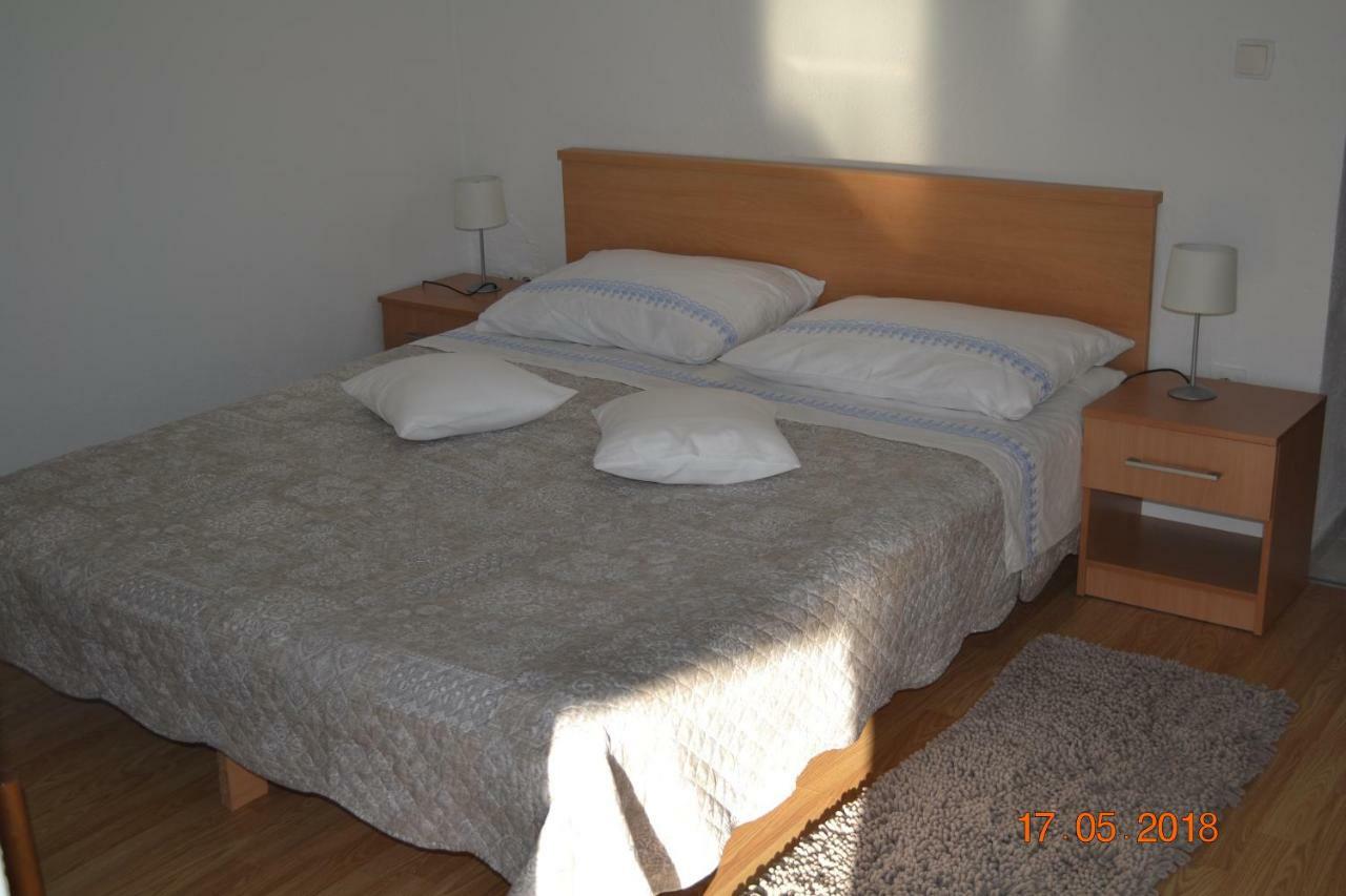 Holiday Apartments Lucic - Feels Like Home, Away From Home Ražanj Екстериор снимка