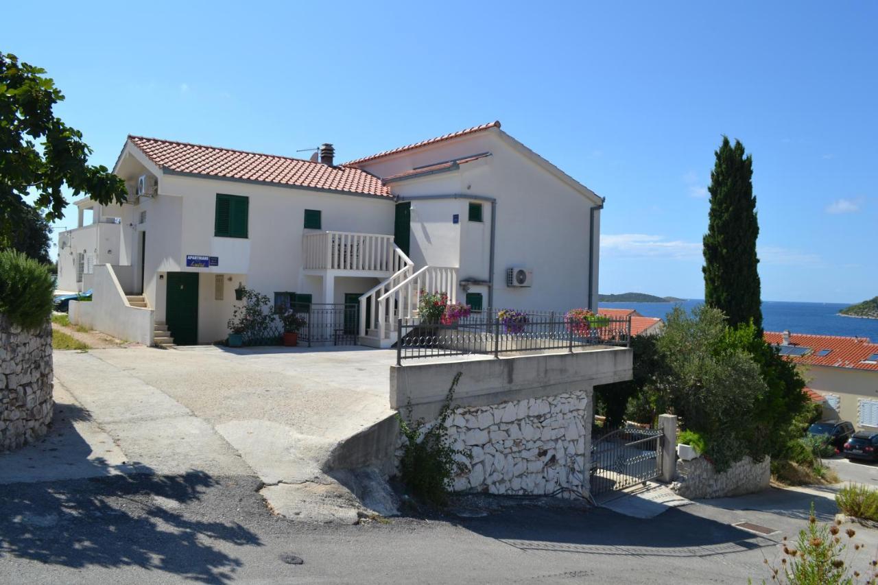 Holiday Apartments Lucic - Feels Like Home, Away From Home Ražanj Екстериор снимка